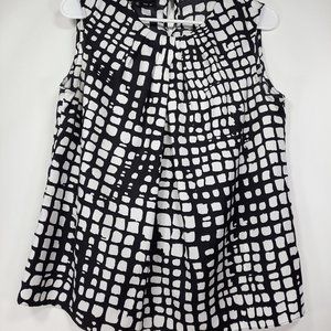 Jones New York - Black and White Geometric Sleeveless Blouse Top Shell Small